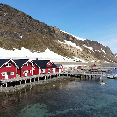 Sarnes Seaside Feriehus *