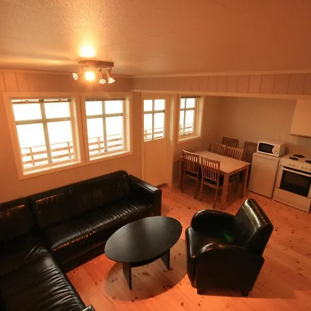 Sarnes Seaside Feriehus *