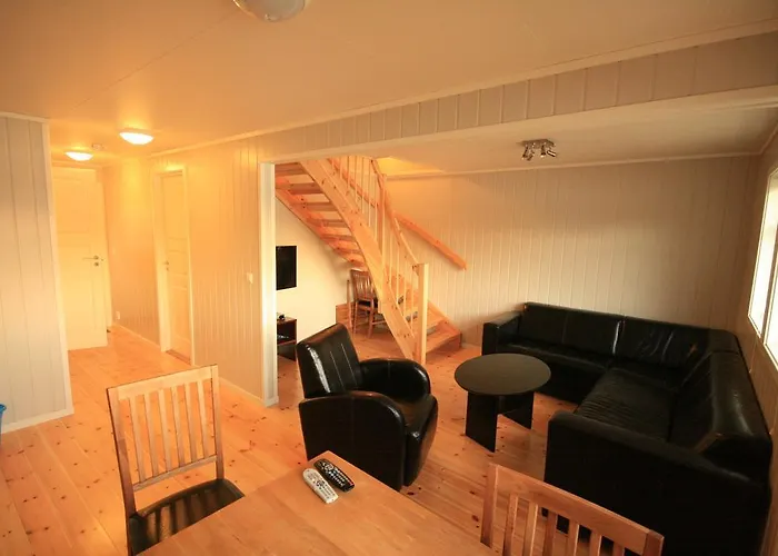 Sarnes Seaside Semesterbostad
